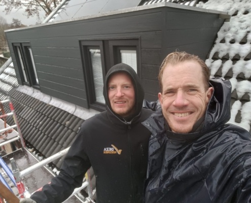 Harry en Jordie - DEZA Kozijnen